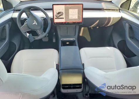 2023 Tesla Model Y z USA, uszkodzony, nr VIN 7SAYGDEE0PF806588